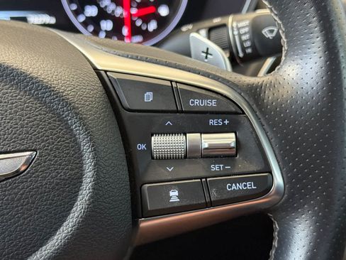 Used 2021 Genesis G70 2.0T RWD image 25