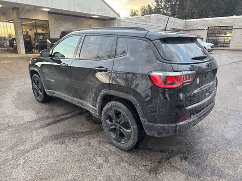 Certified 2018 Jeep Compass Latitude w/ Popular Equipment Group image 3