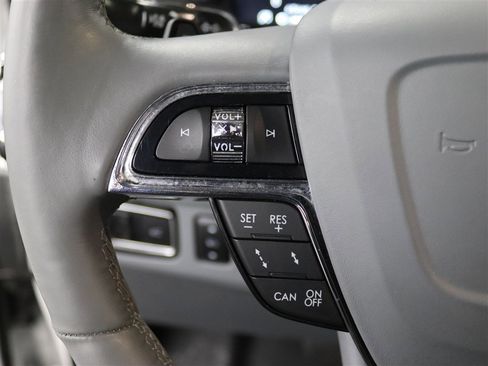 Used 2020 Lincoln Navigator L Reserve w/ Luxury Package image 30