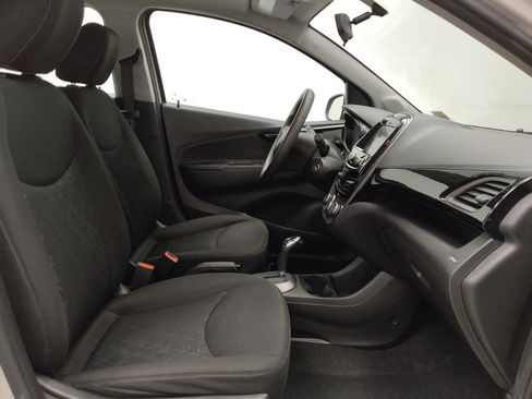 Used 2021 Chevrolet Spark LT FWD image 21