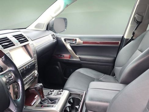 Used 2016 Lexus GX 460 Luxury image 13