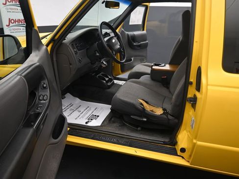 Used 2002 Ford Ranger XLT AWD/4WD image 16