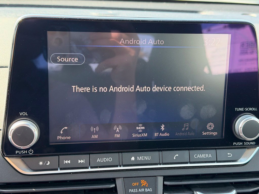 Certified 2025 Nissan Altima 2.5 SV FWD image 19