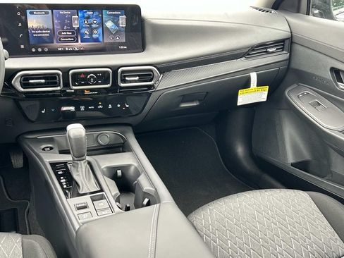 New 2026 Nissan Sentra SV w/ SV Convenience Package FWD image 21