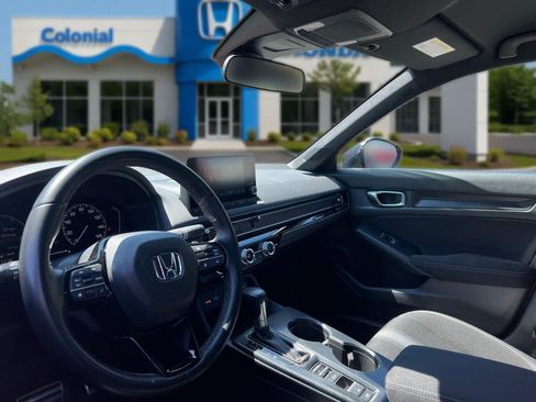 Used 2024 Honda Civic Sport image 15