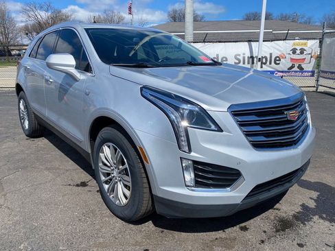 Used 2017 Cadillac XT5 Luxury image 1