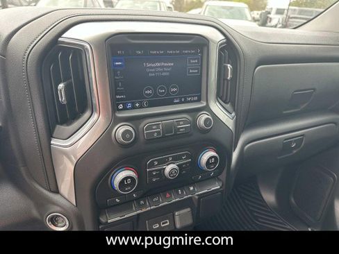 Used 2022 Chevrolet Silverado 1500 LT w/ Bed Protection Package image 29