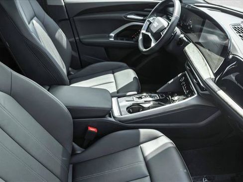 New 2026 Audi Q5 Premium Plus AWD/4WD image 27