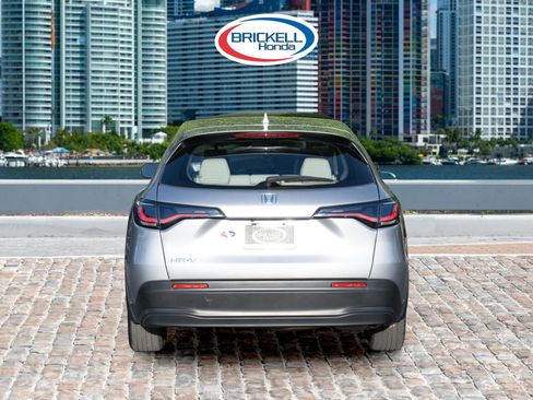 Certified 2023 Honda HR-V LX image 6
