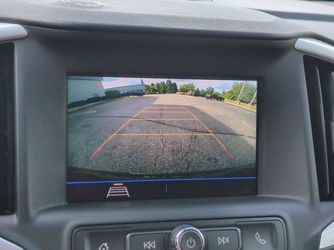 Used 2020 GMC Terrain SLE w/ Driver Convenience Package FWD image 24