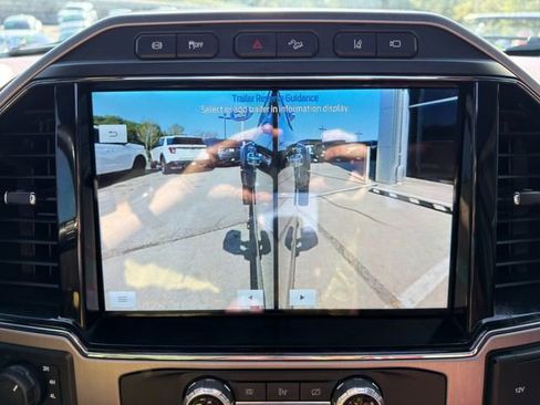 Used 2022 Ford F450 Platinum w/ FX4 Off-Road Package image 46