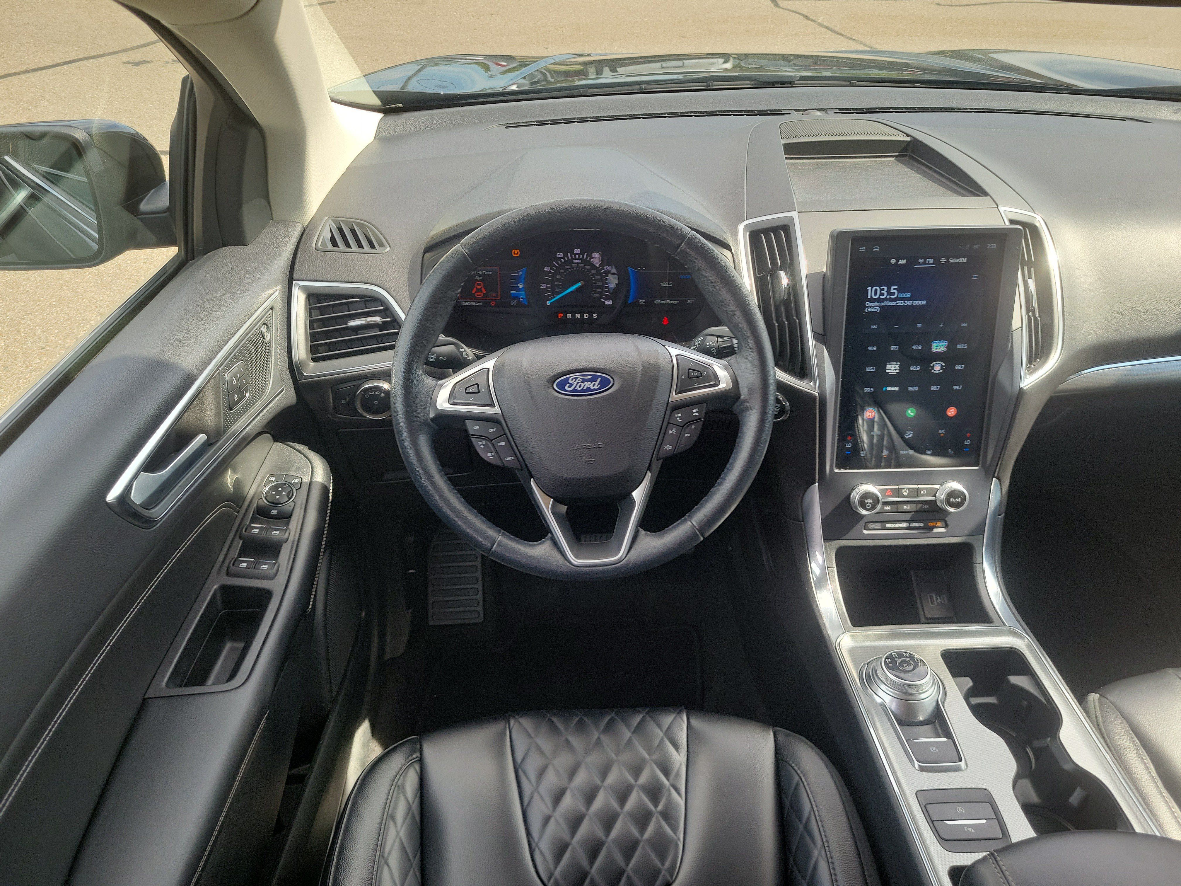 Used 2023 Ford Edge Titanium AWD/4WD image 10
