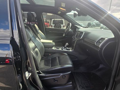 Used 2018 Jeep Grand Cherokee High Altitude image 16