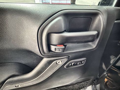 Used 2017 Jeep Wrangler Unlimited Sport w/ Quick Order Package 24S image 15