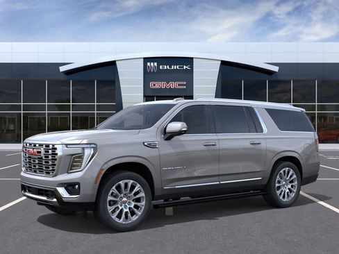 New 2026 GMC Yukon XL Denali w/ Denali Reserve Package image 2