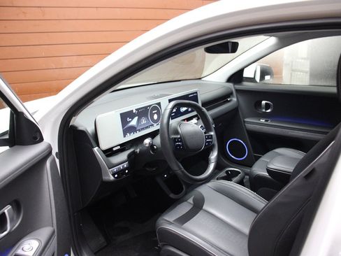 Used 2023 Hyundai Ioniq 5 SEL w/ Cargo Package image 17