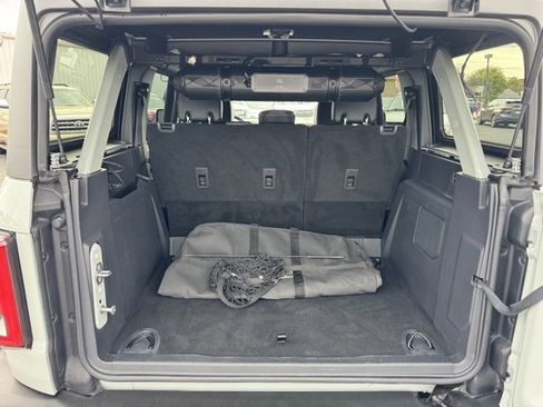 Used 2021 Ford Bronco Wildtrak image 33