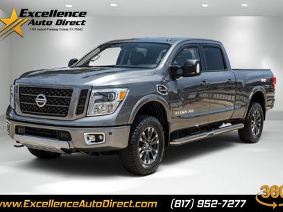 Used 2017 Nissan Titan PRO-4X w/ Pro-4x Convenience Package