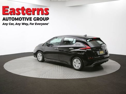 Used 2024 Nissan Leaf S image 61