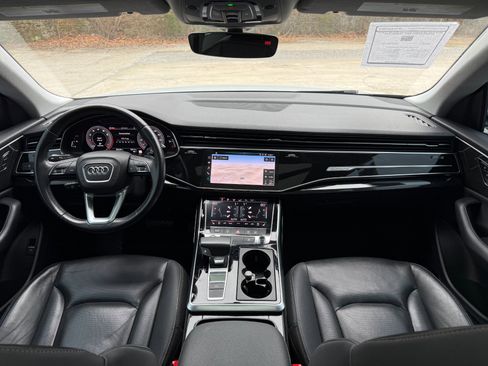 Used 2019 Audi Q8 Premium Plus w/ Premium Plus image 29