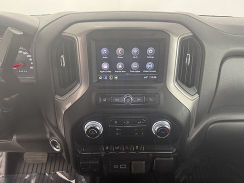 Used 2024 GMC Sierra 2500 Pro w/ Convenience Package AWD/4WD image 19