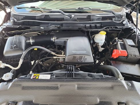 Used 2024 RAM 1500 Classic SLT RWD image 42