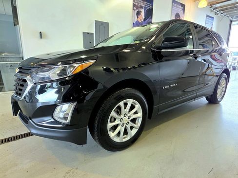 Used 2021 Chevrolet Equinox LT AWD/4WD image 4