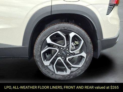 New 2026 Chevrolet Trax RS w/ Sunroof Package FWD image 8