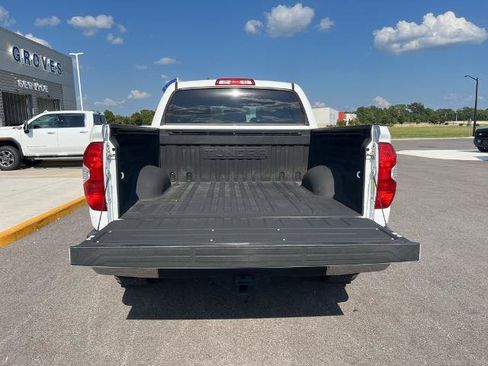 Used 2018 Toyota Tundra SR5 w/ TRD Off Road Package RWD image 9
