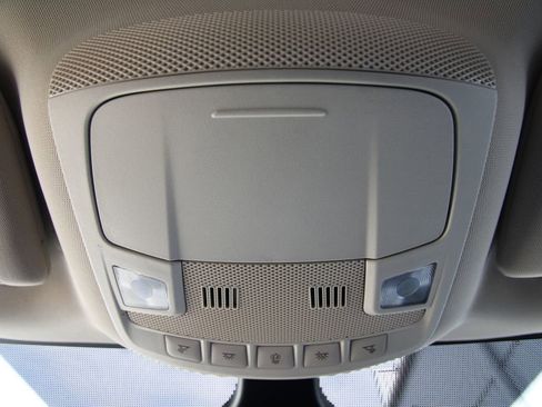 Used 2024 Ford Edge SEL image 33