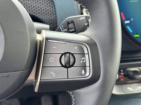 Used 2025 MINI Cooper Countryman S w/ Comfort Package Max image 19