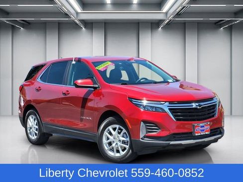 Used 2024 Chevrolet Equinox LT FWD image 1