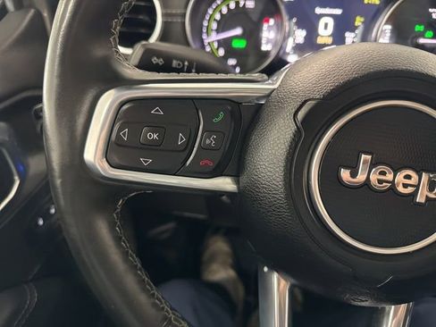 Used 2023 Jeep Wrangler Unlimited Sahara w/ Cold Weather Group image 35