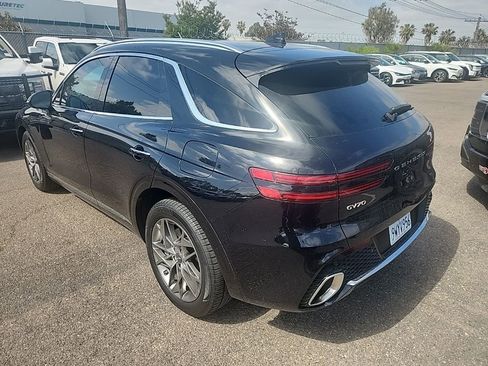 Used 2025 Genesis GV70 2.5T AWD/4WD image 11
