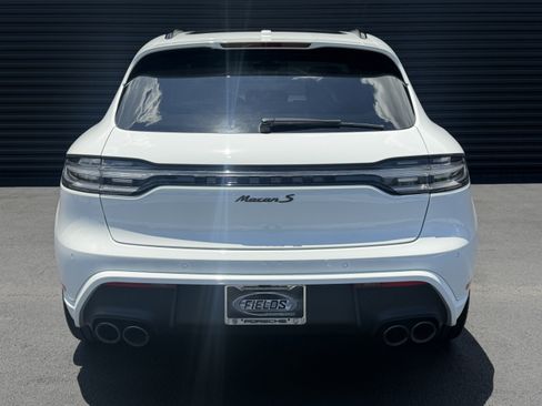Certified 2023 Porsche Macan S AWD/4WD image 10