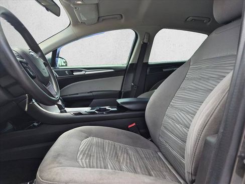 Used 2016 Ford Fusion S FWD image 15