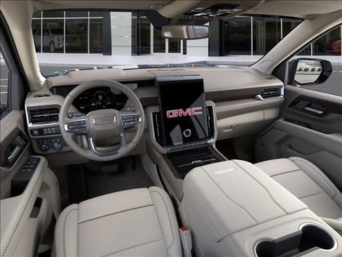 New 2026 GMC Yukon Denali w/ Sun & Power Step Package AWD/4WD image 15