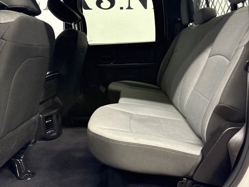 Used 2024 RAM 3500 Tradesman w/ Chrome Appearance Group image 35