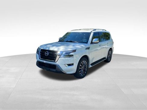 Used 2024 Nissan Armada Platinum w/ Captain's Chairs Package AWD/4WD image 10