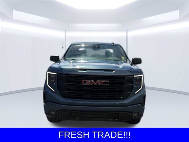 Used 2024 GMC Sierra 1500 Elevation AWD/4WD image 2