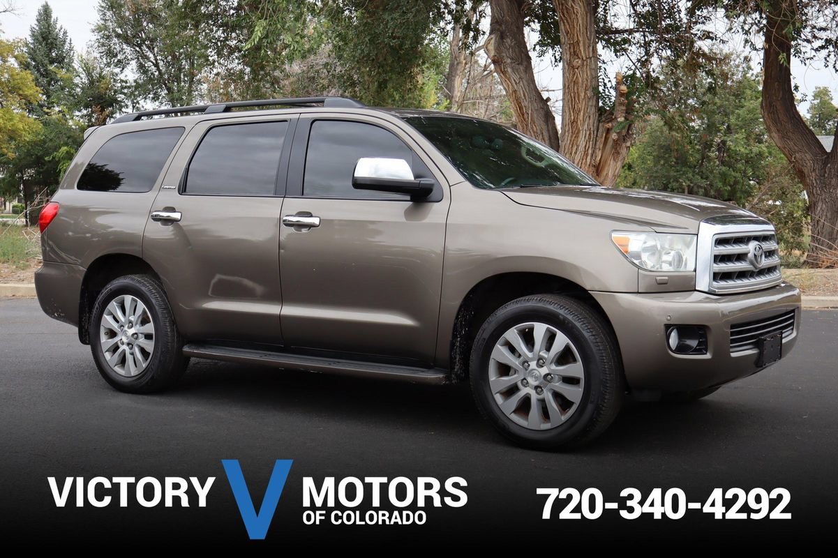 Used 2013 Toyota Sequoia Limited AWD/4WD image 1
