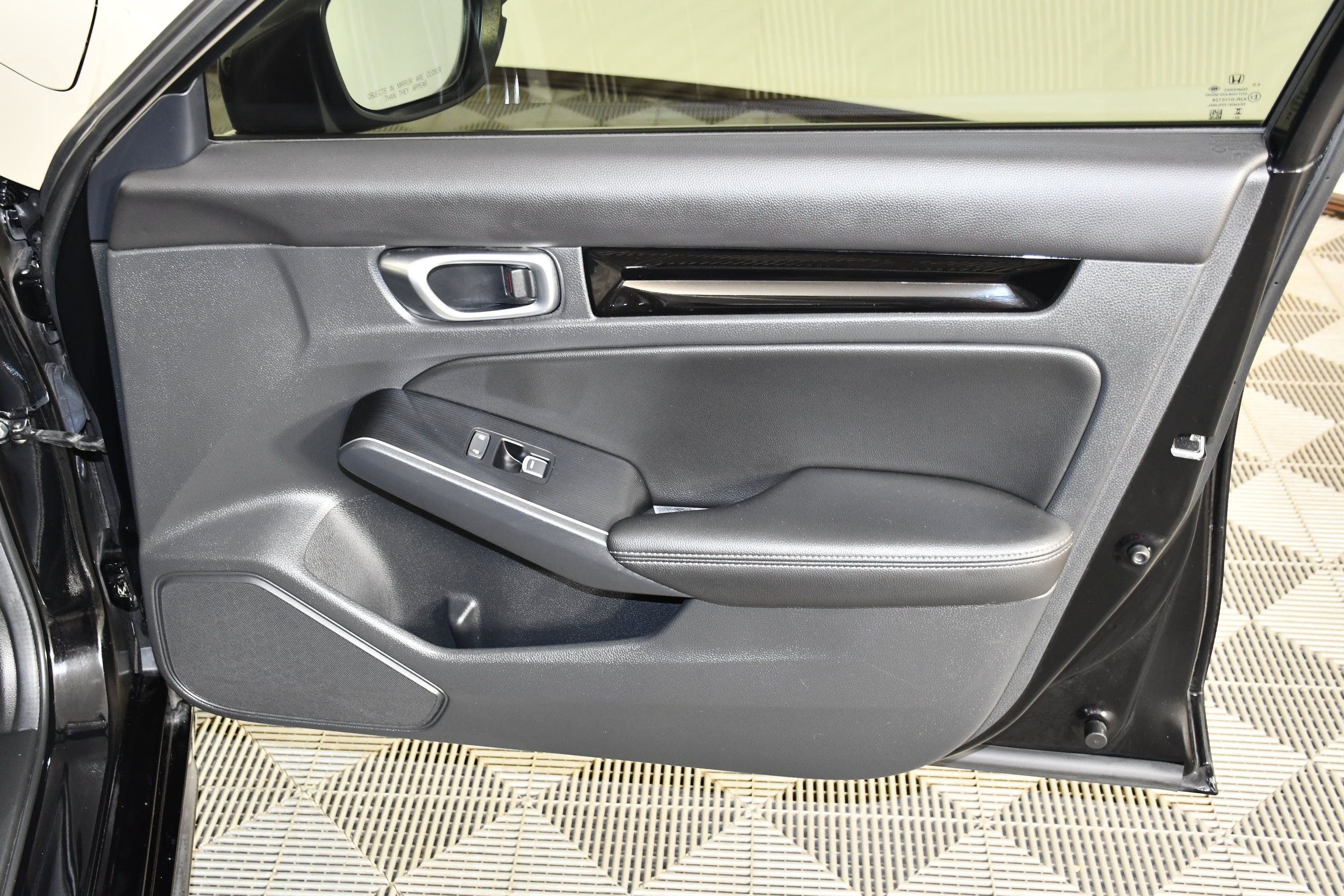 Certified 2024 Honda Civic Sport Touring image 32