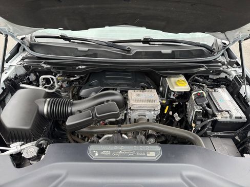 Used 2022 Jeep Wagoneer Series III w/ Premium Group I image 12