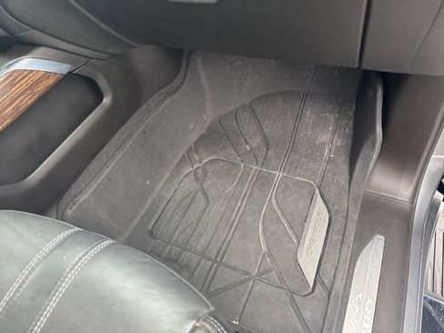 Used 2021 Chevrolet Silverado 1500 High Country w/ Technology Package image 29