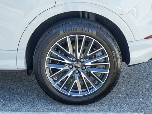 Used 2023 Audi Q3 2.0T Premium w/ Convenience Package image 11