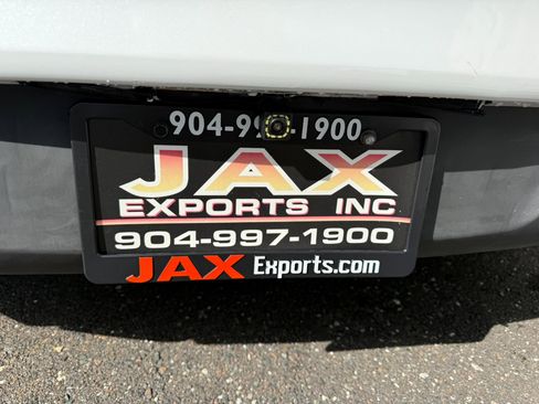 Used 2013 Hyundai Genesis 3.8 image 5