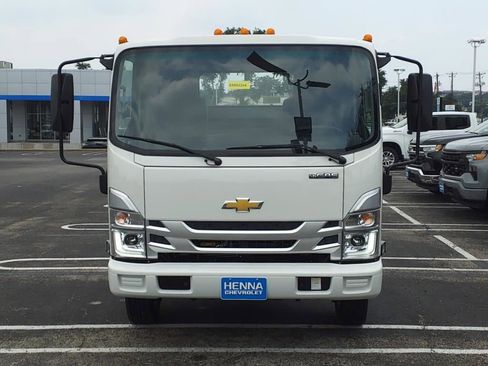 New 2025 Chevrolet Low Cab Forward 5500XG RWD image 2