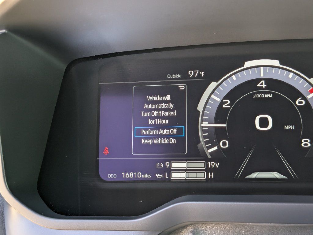 Used 2025 Toyota Sequoia Platinum AWD/4WD image 42