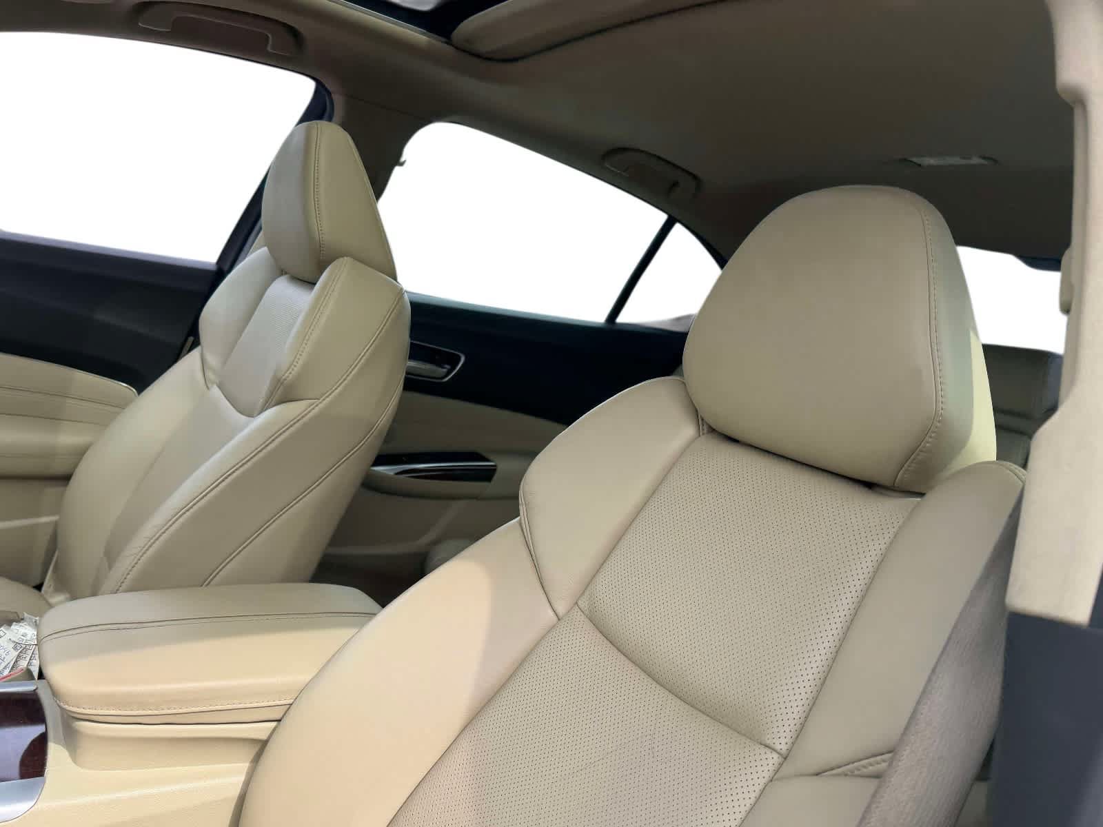 Used 2018 Acura TLX w/ Technology Package FWD image 11