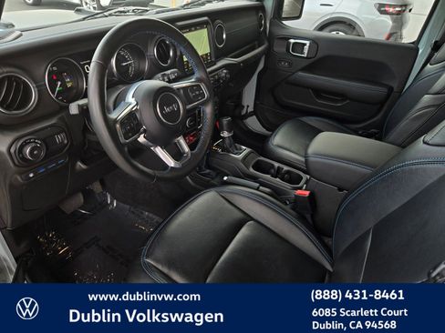 Used 2023 Jeep Wrangler Unlimited Rubicon 4xe w/ Cold Weather Group image 10